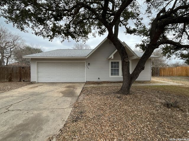 5766 Jones Fall Dr, San Antonio, TX 78244