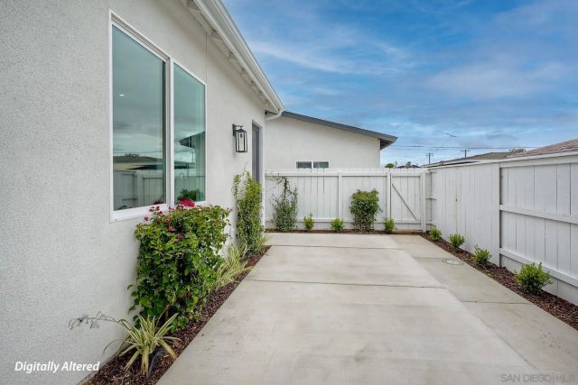 962 Florence St, Imperial Beach, CA 91932