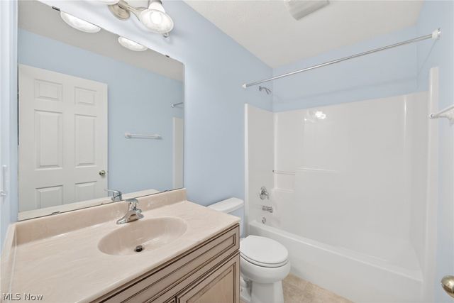 1284 Joshua Way, Medina, OH 44256