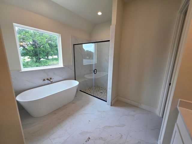 511 Pernell Court, Weatherford, TX 76087
