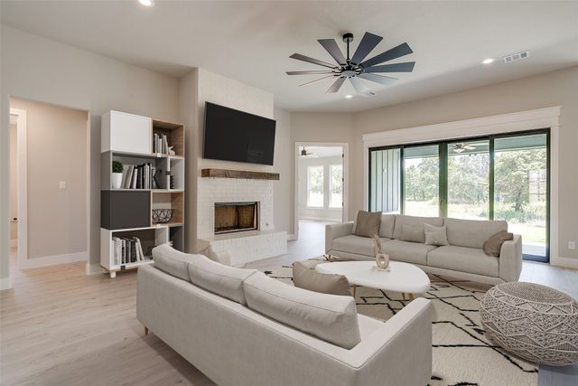 511 Pernell Court, Weatherford, TX 76087