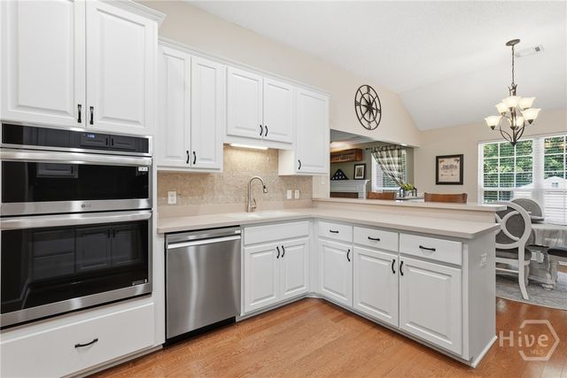 291 St Martin Circle, Richmond Hill, GA 31324