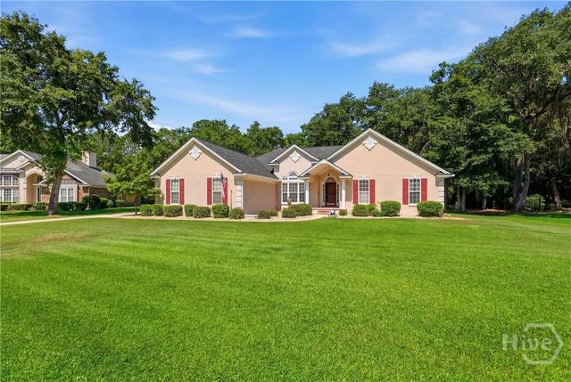 291 St Martin Circle, Richmond Hill, GA 31324
