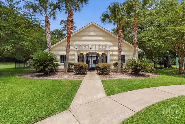 291 St Martin Circle, Richmond Hill, GA 31324