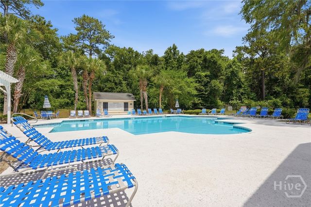 291 St Martin Circle, Richmond Hill, GA 31324