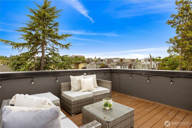 2439 NW 61st Street #A, Seattle, WA 98107
