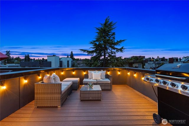 2439 NW 61st Street #A, Seattle, WA 98107