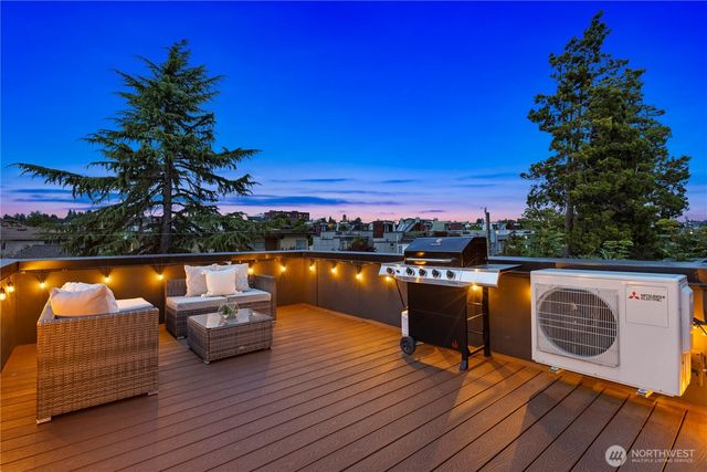 2439 NW 61st Street #A, Seattle, WA 98107