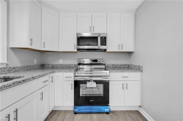 1702 Marshall AVE, Newport News, VA 23607