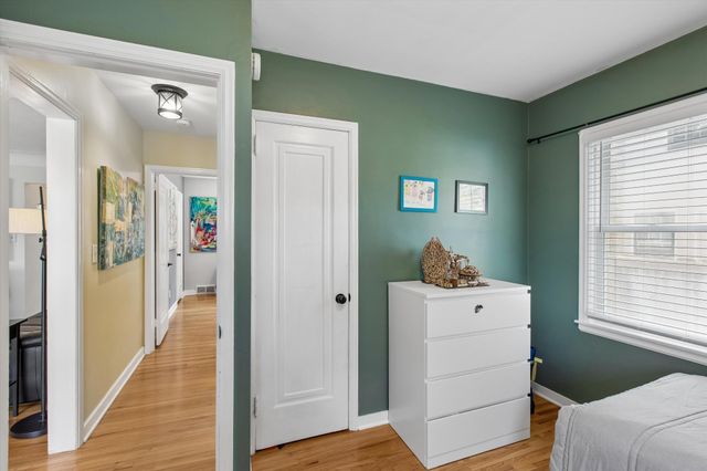 3910 Randall Avenue, Saint Louis Park, MN 55416