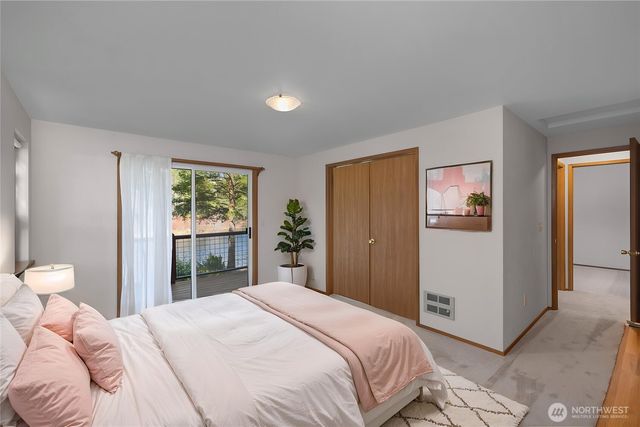 1051 E Ballantrae Drive, Shelton, WA 98584