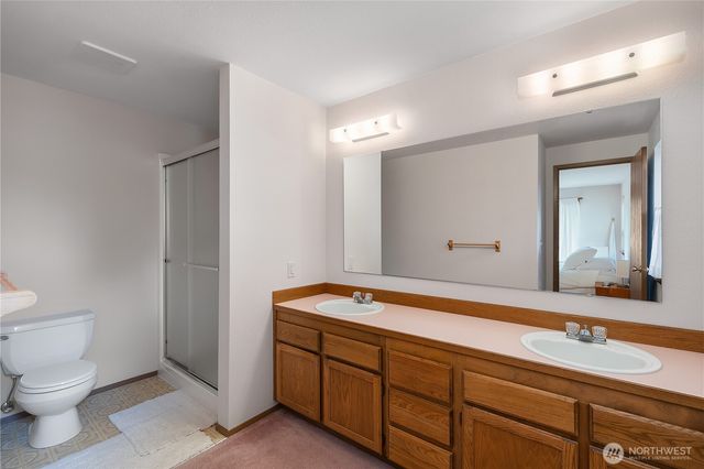 1051 E Ballantrae Drive, Shelton, WA 98584