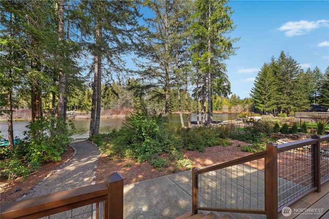 1051 E Ballantrae Drive, Shelton, WA 98584