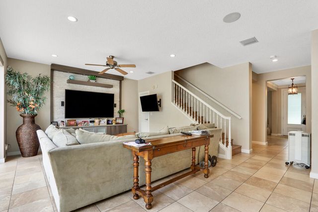 101 Saint Pierre Way, Jupiter, FL 33458