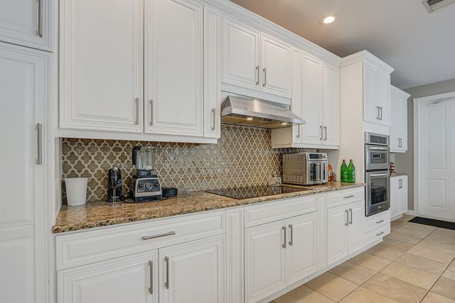 101 Saint Pierre Way, Jupiter, FL 33458
