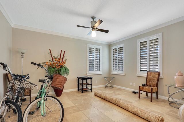 101 Saint Pierre Way, Jupiter, FL 33458