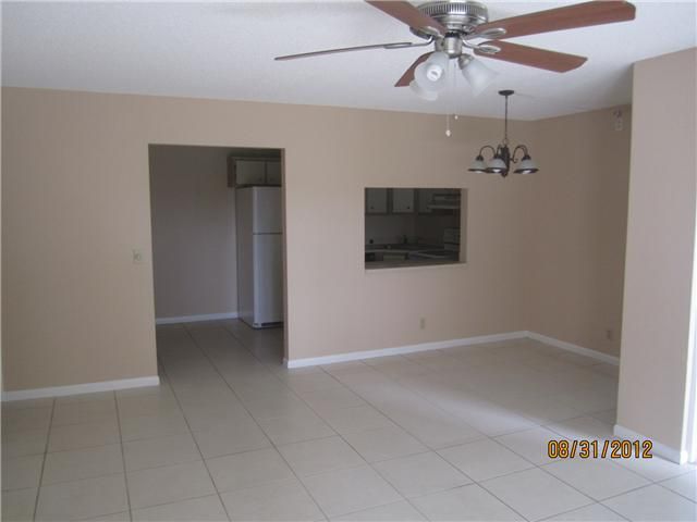 3732 Savoy Lane F1, West Palm Beach, FL 33417