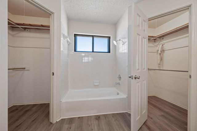 1812 Provident LN, Round Rock, TX 78664