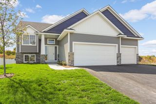 602 Grouse Way, New Richmond, WI 54017