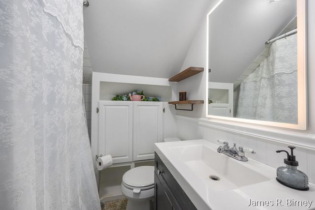 529 Avery Street, Lowell, MI 49331