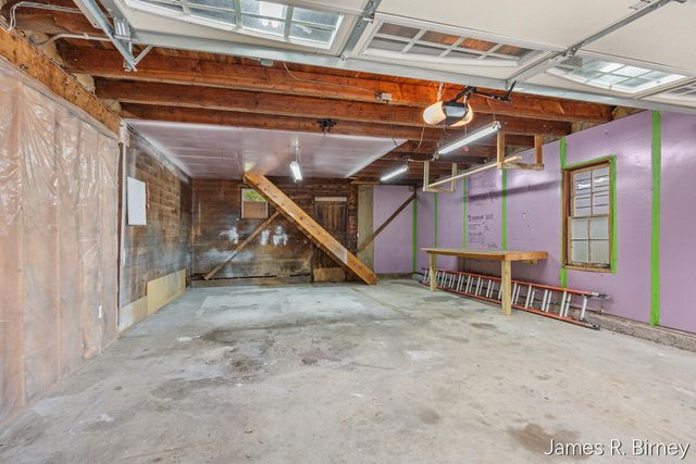 529 Avery Street, Lowell, MI 49331