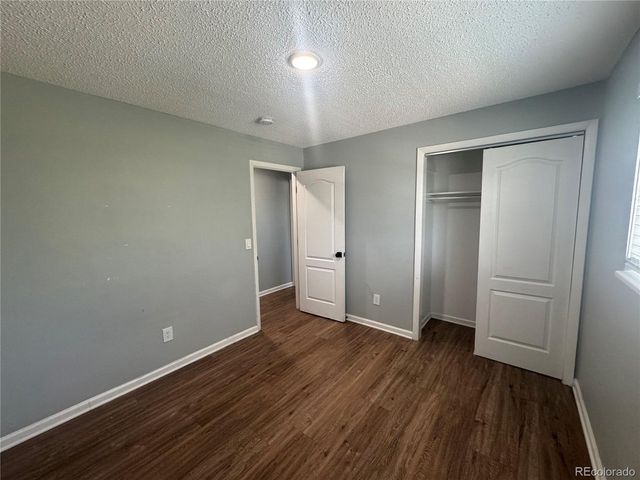1255 Granby St, Aurora, CO 80011