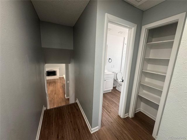 1255 Granby St, Aurora, CO 80011
