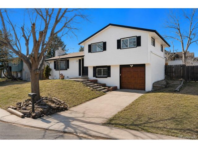 1255 Granby St, Aurora, CO 80011