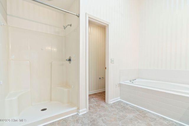 4101 Breezewood Drive Apt 203, Wilmington, NC 28412