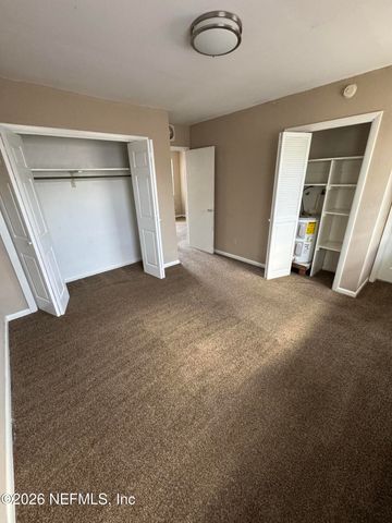 916 CHILDREN Way 7, Jacksonville, FL 32207