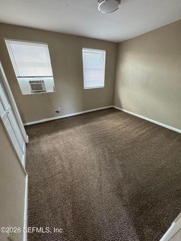 916 CHILDREN Way 7, Jacksonville, FL 32207