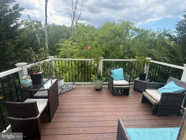 1536 JASON DR, Cinnaminson, NJ 08077
