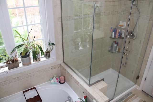 1536 JASON DR, Cinnaminson, NJ 08077