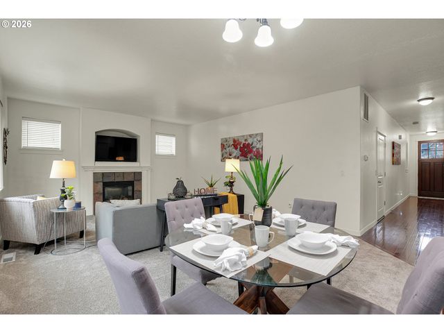 7110 Sw QUEEN Ln, Beaverton, OR 97008