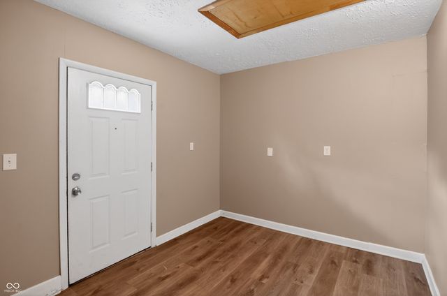 3928 Delmont Drive, Indianapolis, IN 46235