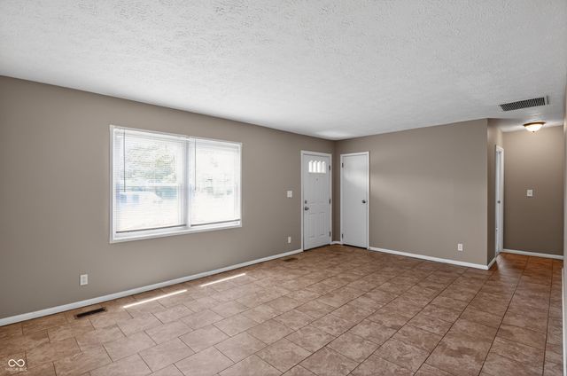 3928 Delmont Drive, Indianapolis, IN 46235