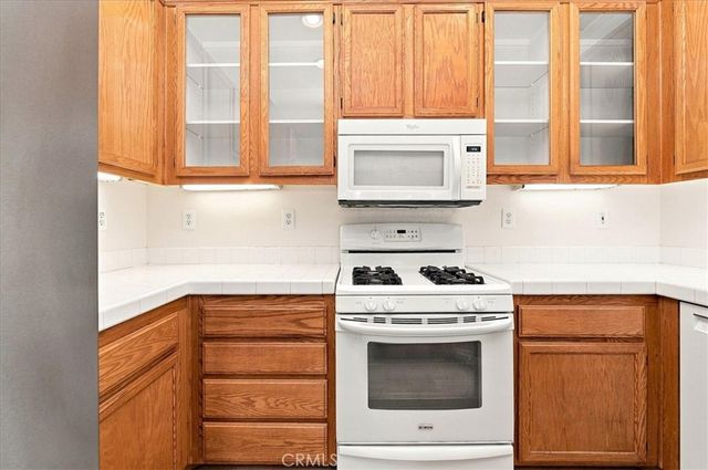 43065 Avola Court, Temecula, CA 92592