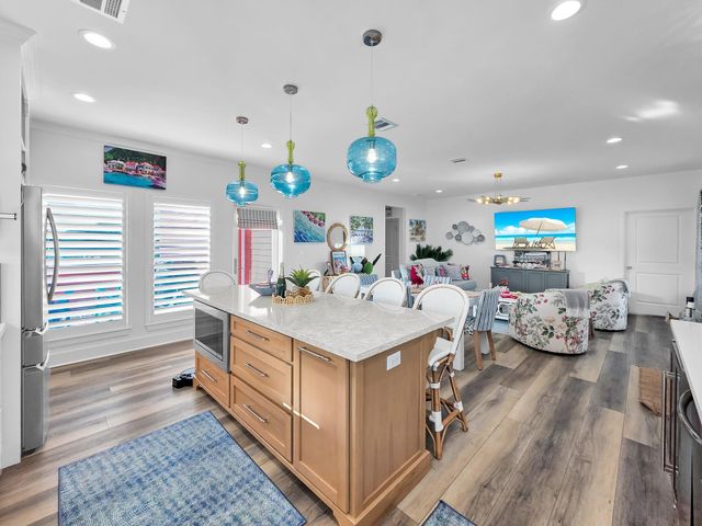 2637 Tide Drive, Crystal Beach, TX 77650