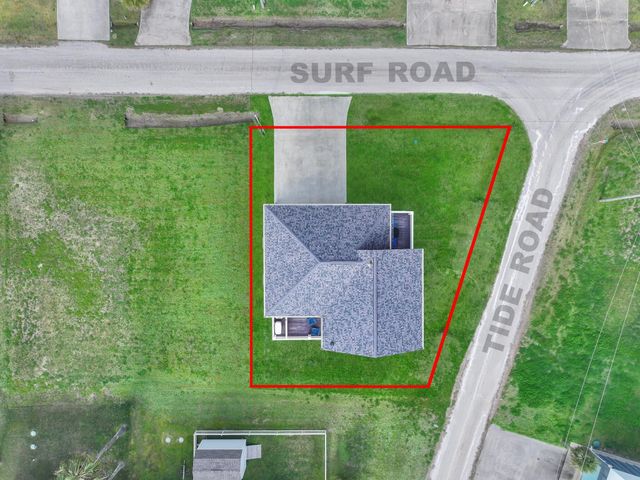 2637 Tide Drive, Crystal Beach, TX 77650