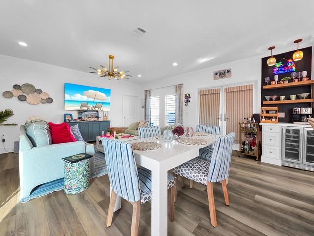 2637 Tide Drive, Crystal Beach, TX 77650