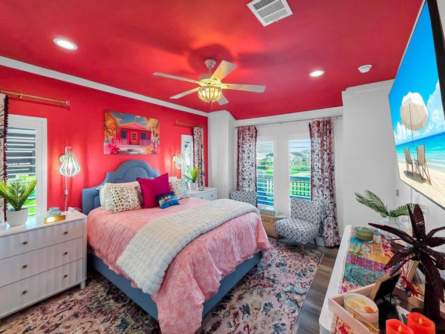 2637 Tide Drive, Crystal Beach, TX 77650