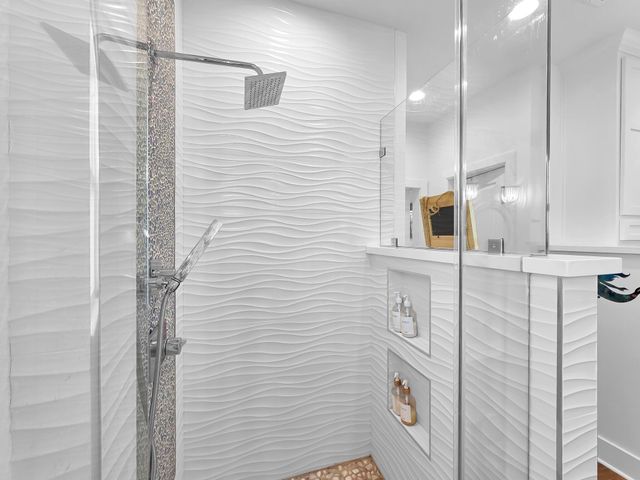 2637 Tide Drive, Crystal Beach, TX 77650