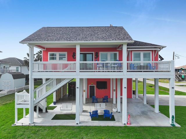 2637 Tide Drive, Crystal Beach, TX 77650