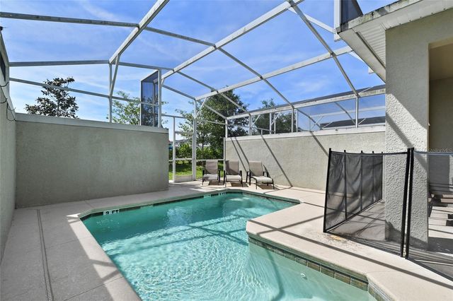 820 PEBBLE BEACH DRIVE, Davenport, FL 33896