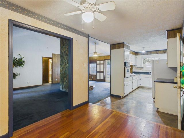 255 Hill And Dell Drive, Warrenville, SC 29851