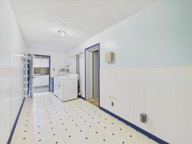 255 Hill And Dell Drive, Warrenville, SC 29851