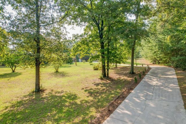 255 Hill And Dell Drive, Warrenville, SC 29851