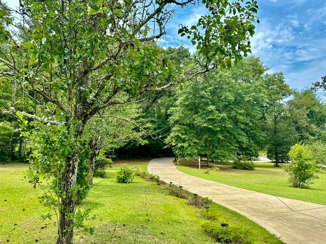 255 Hill And Dell Drive, Warrenville, SC 29851