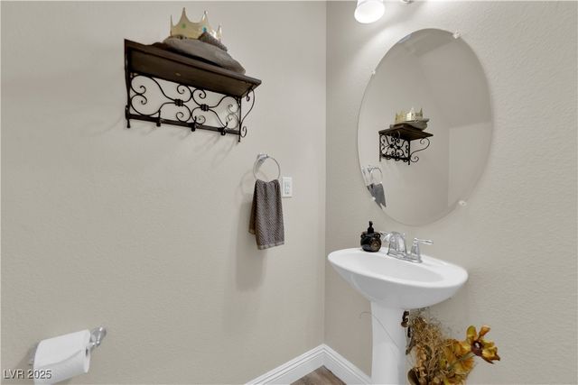 6334 White Heron Court, Las Vegas, NV 89139