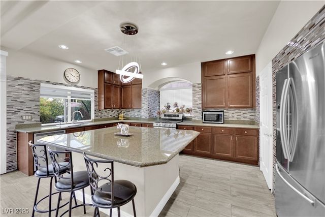 6334 White Heron Court, Las Vegas, NV 89139